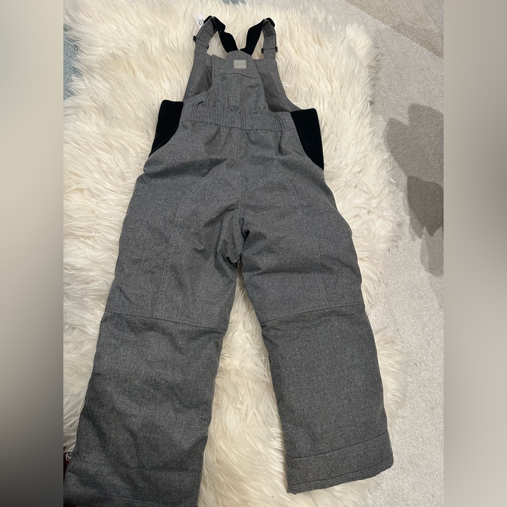 Gap New snow bibs 4T
